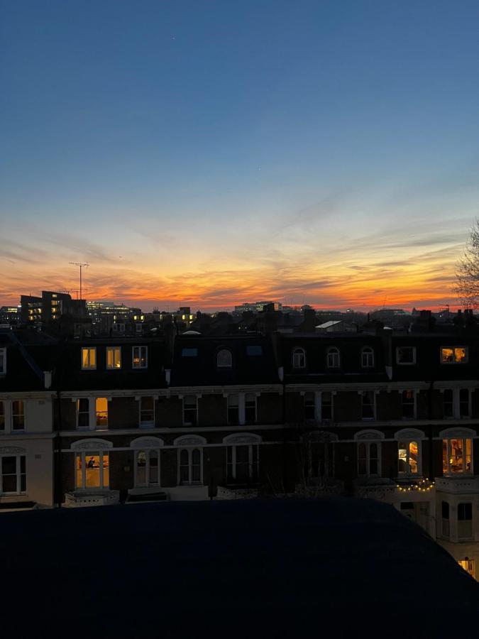 Newly Renovated Modern Studio Apartment In West Kensington London Exteriör bild